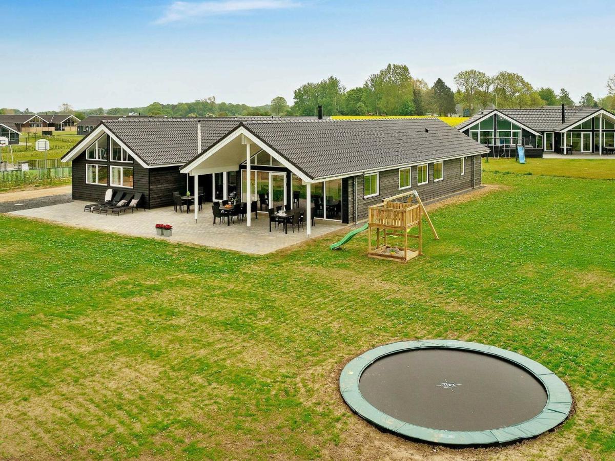 18 Person Holiday Home In Bogense Exterior photo