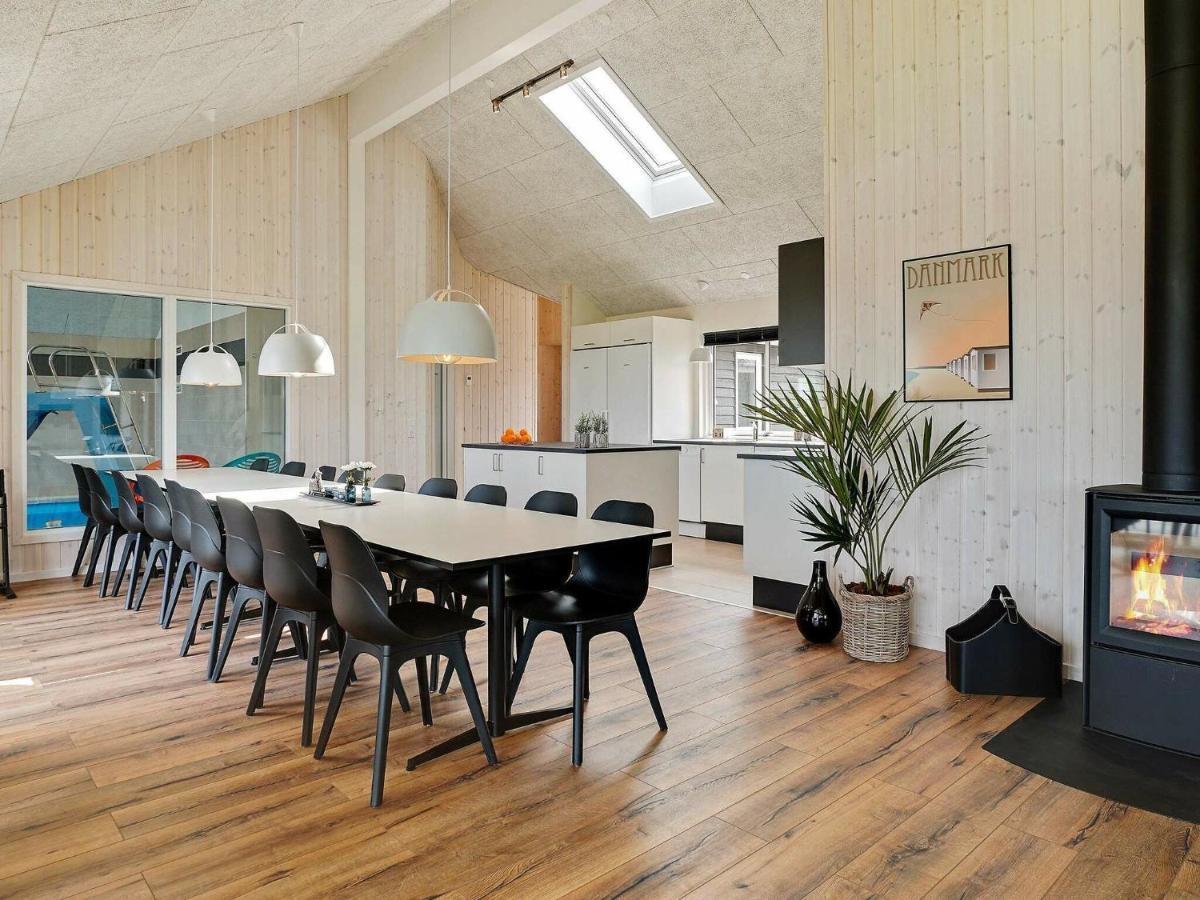 18 Person Holiday Home In Bogense Exterior photo