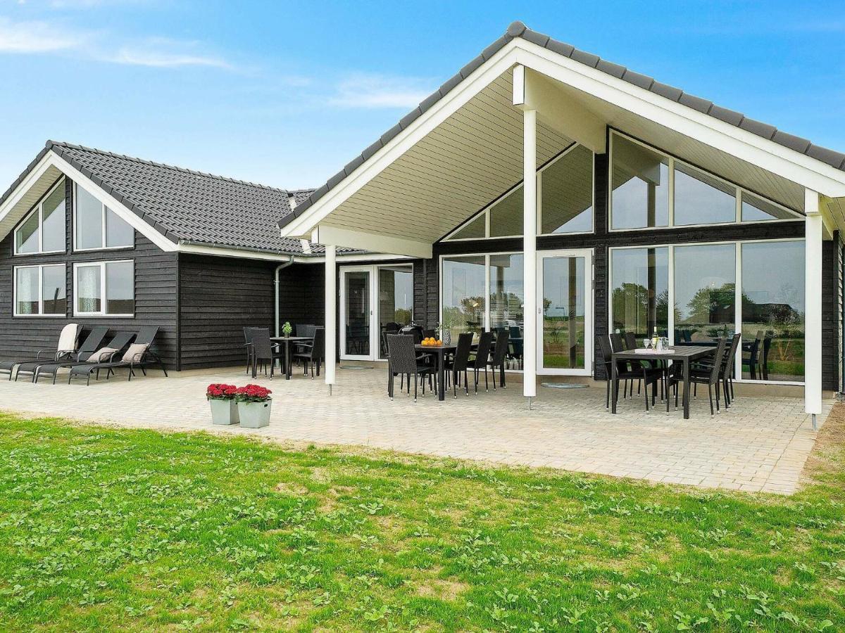 18 Person Holiday Home In Bogense Exterior photo